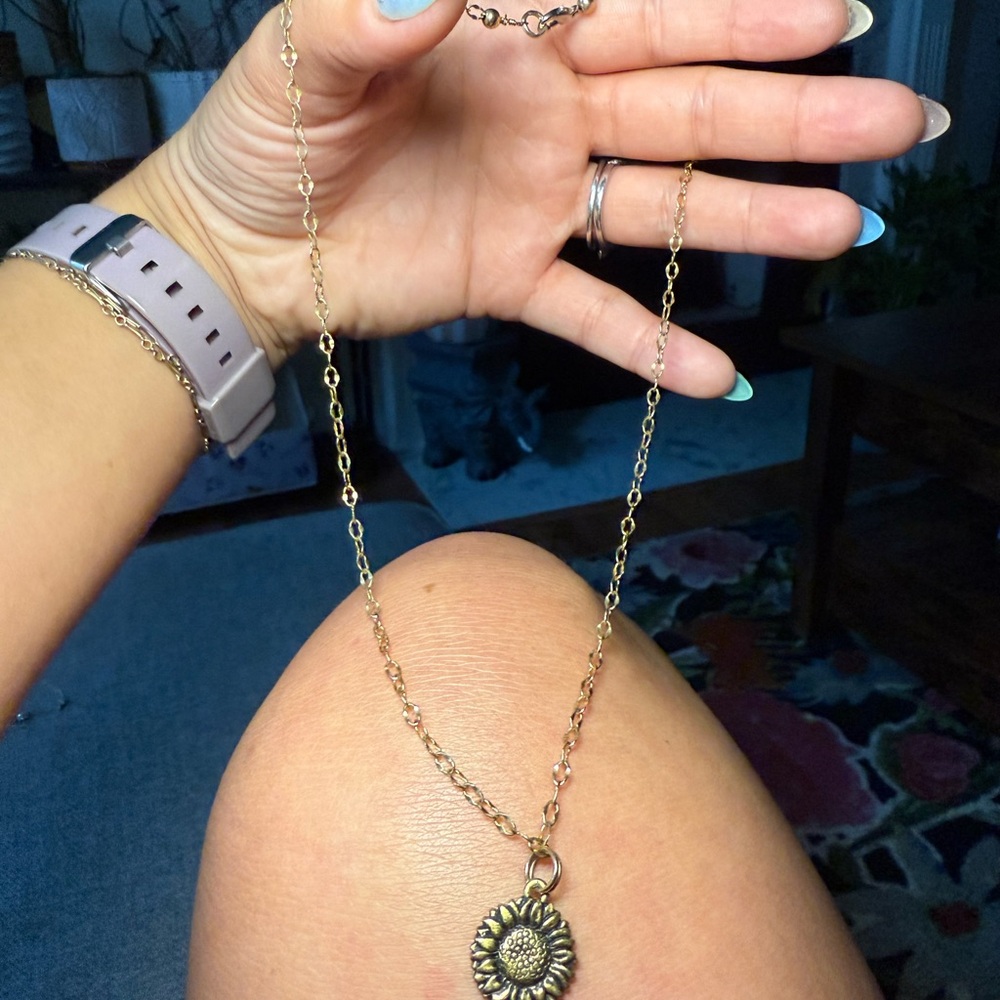 Gold Sunflower Pendant Necklace